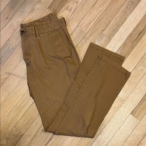 Old Navy Men's khakis ultimate slim
